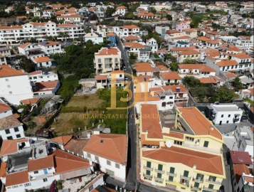 Terreno para Venda em Funchal (São Pedro)