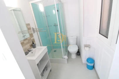 Loja para Trespasse em Funchal (Santa Luzia)