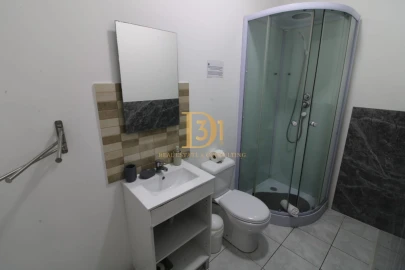 Loja para Trespasse em Funchal (Santa Luzia)