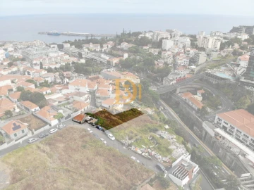Terreno para Venda em Funchal (São Pedro)