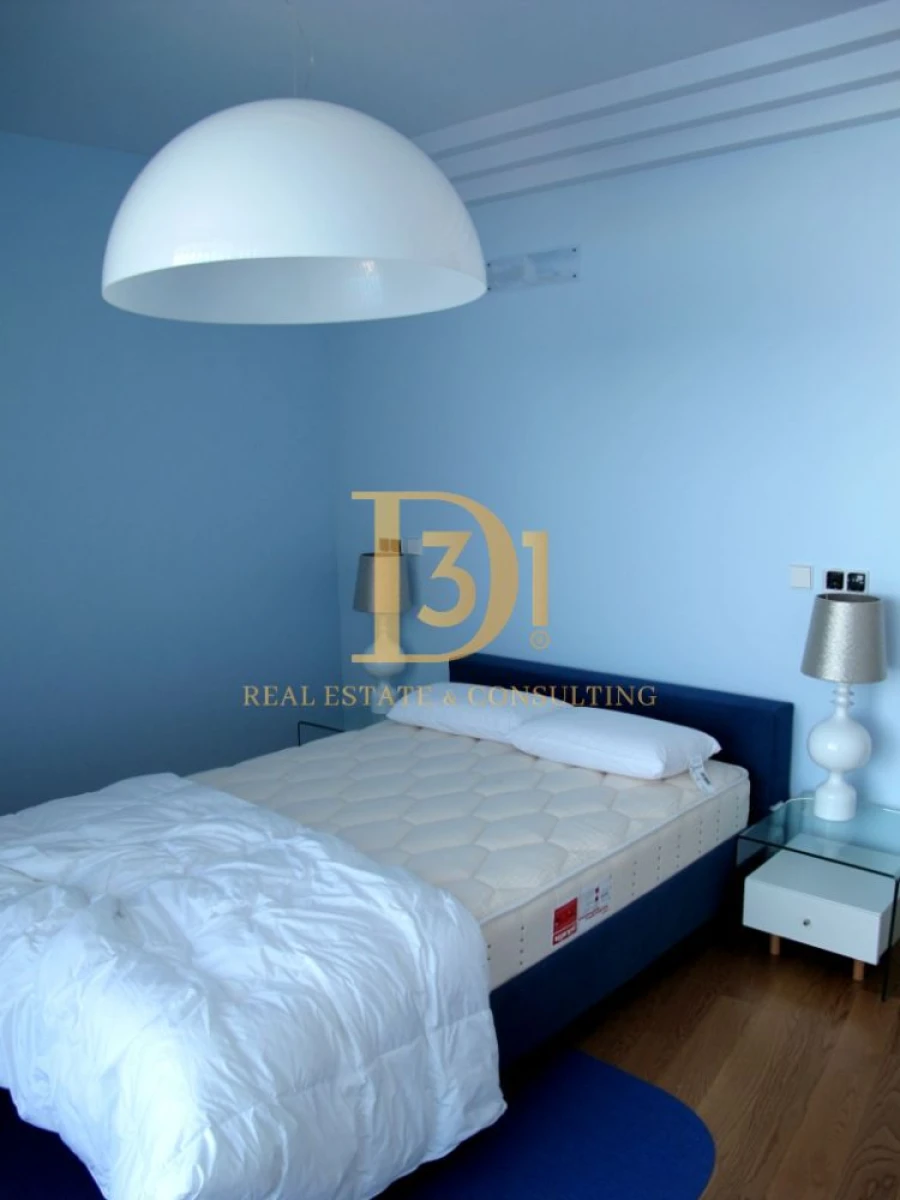 Moradia T3 para Venda em Caniço Foto 16