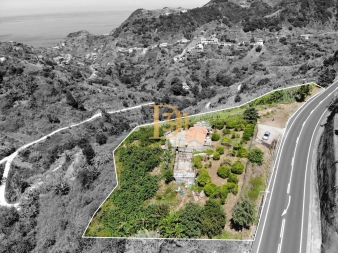 Moradia T2 para Venda em Porto da Cruz Foto 2