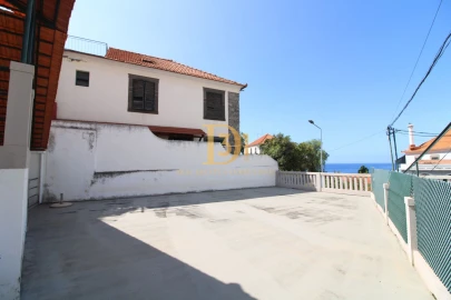Moradia T4 para Venda em Funchal (Santa Maria Maior)