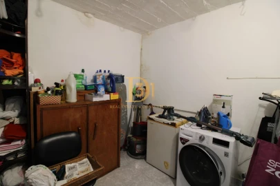 Moradia T4 para Venda em Funchal (Santa Maria Maior)