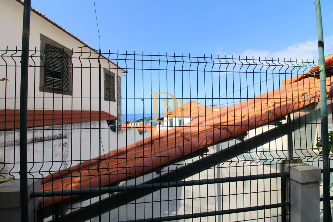 Moradia T4 para Venda em Funchal (Santa Maria Maior) Foto 15