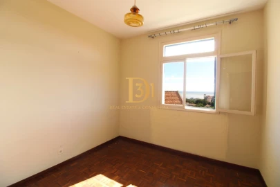 Moradia T3 para Venda em Funchal (São Pedro)
