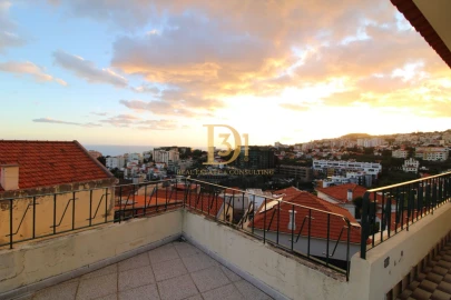 Moradia T3 para Venda em Funchal (São Pedro)