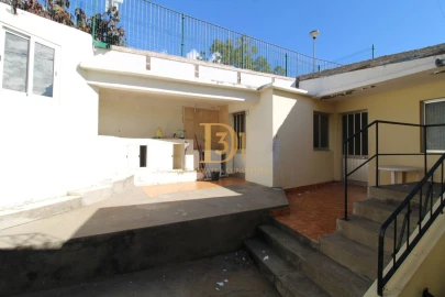 Moradia T3 para Venda em Funchal (São Pedro)