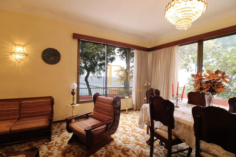 Moradia T4 para Venda em São Martinho Foto 10