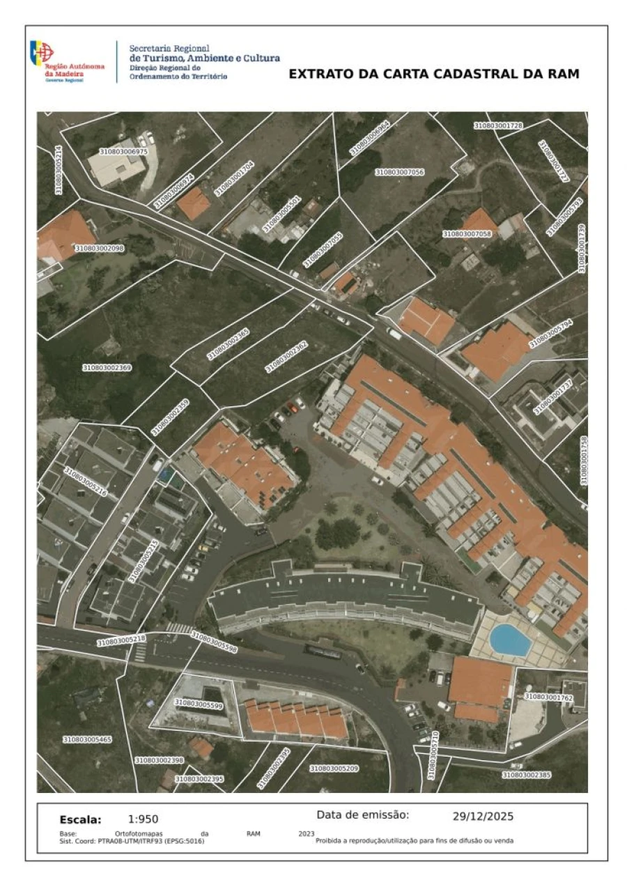Terreno para Venda em Caniço Planta 1
