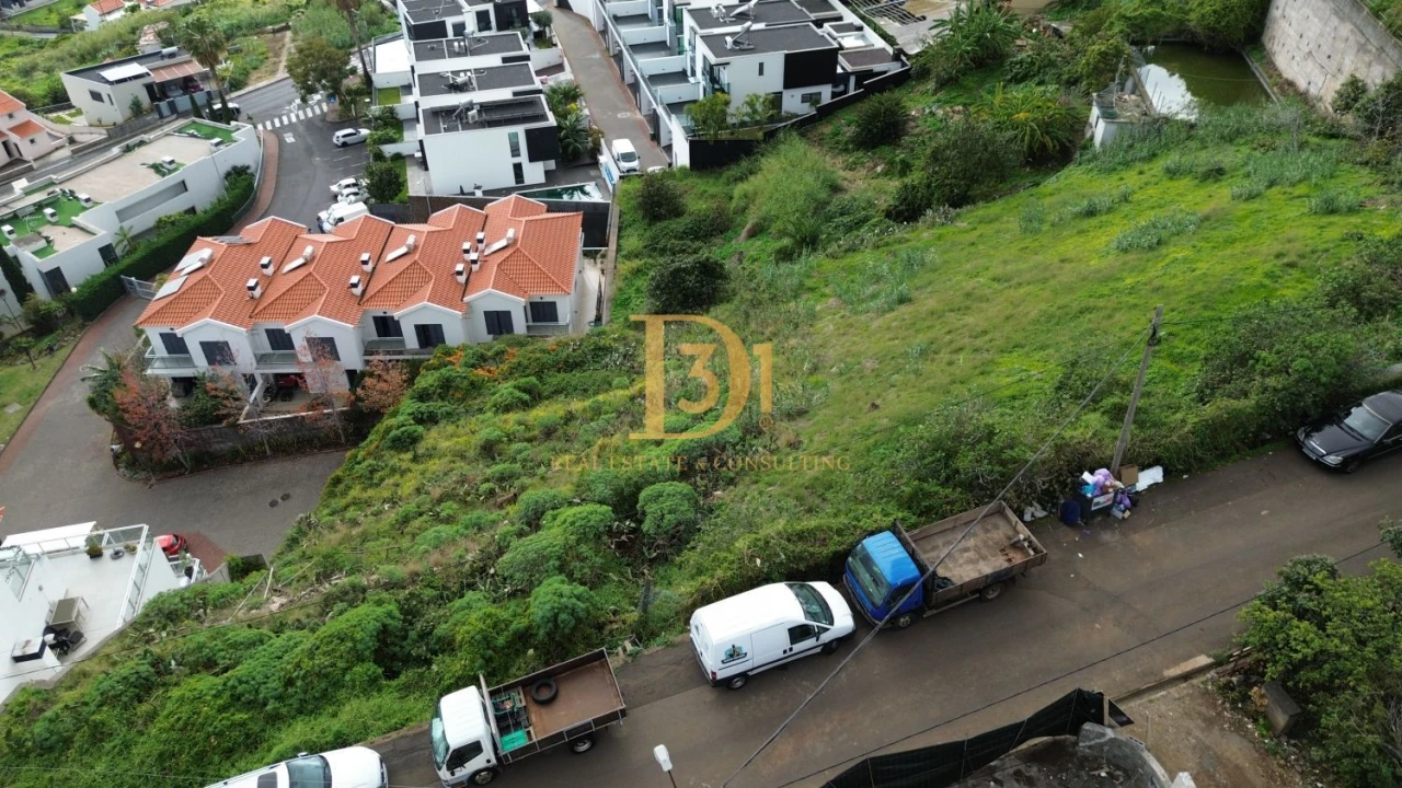 Terreno para Venda em Caniço Foto 5
