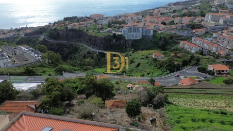 Moradia T3 para Venda em Caniço