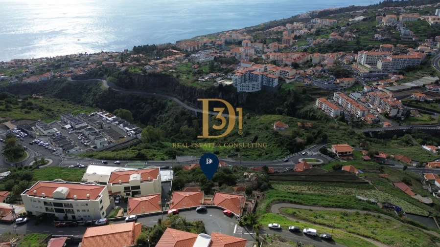 Moradia T3 para Venda em Caniço Foto 9