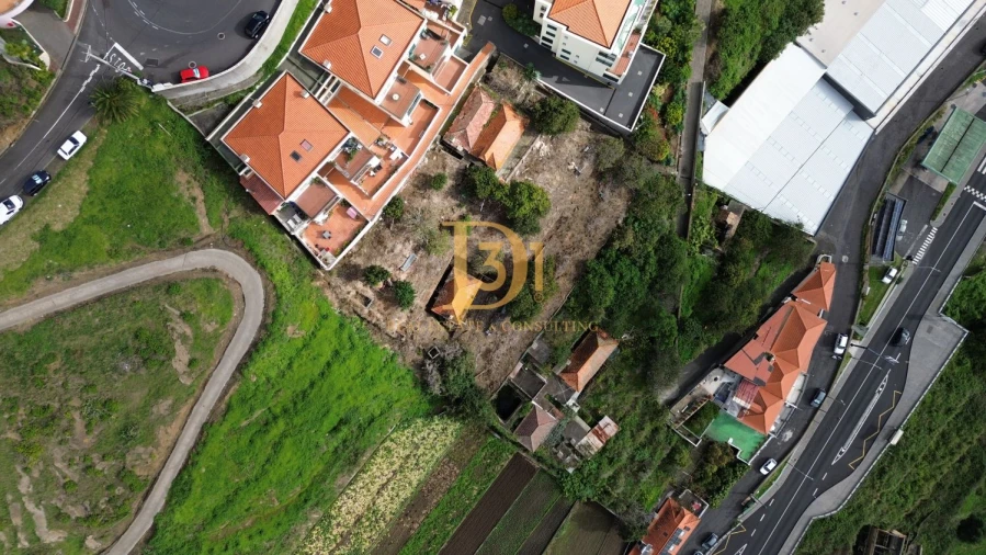 Moradia T3 para Venda em Caniço Foto 21