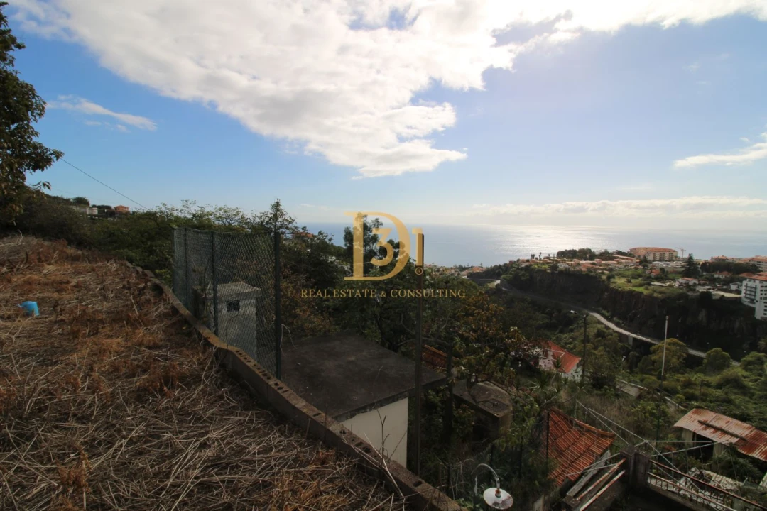 Moradia T3 para Venda em Caniço Foto 25