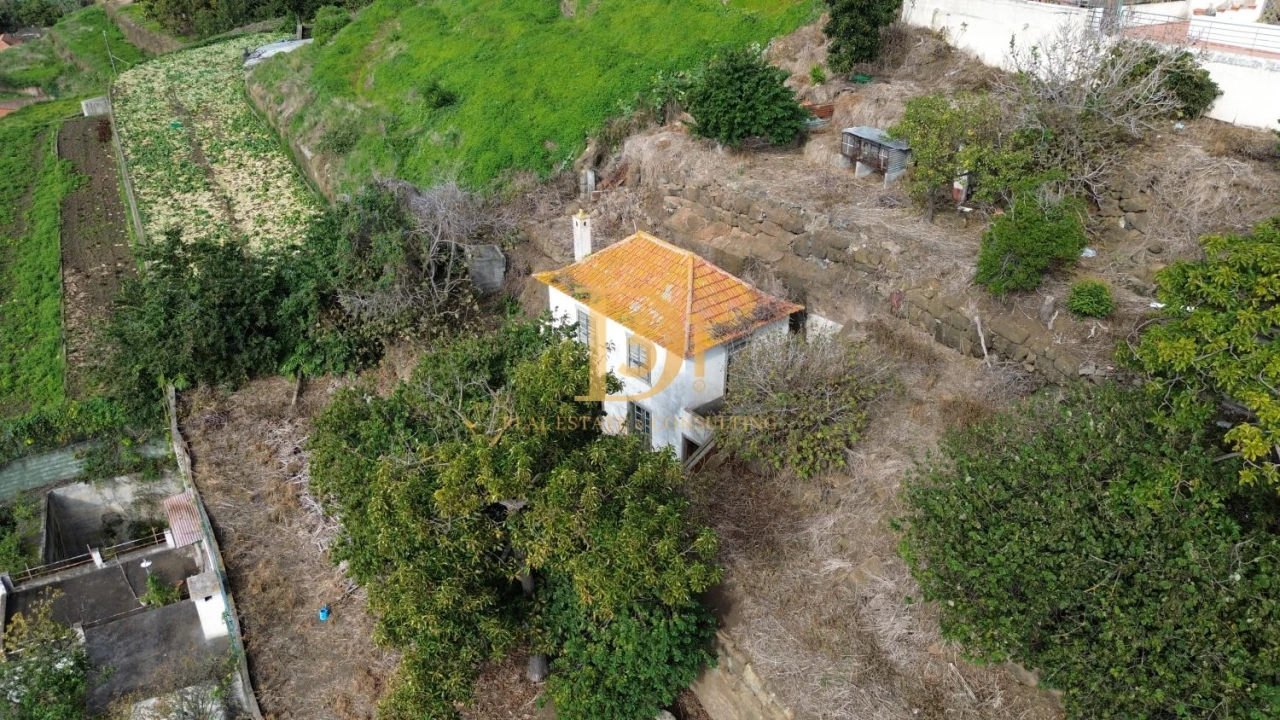 Moradia T3 para Venda em Caniço Foto 11