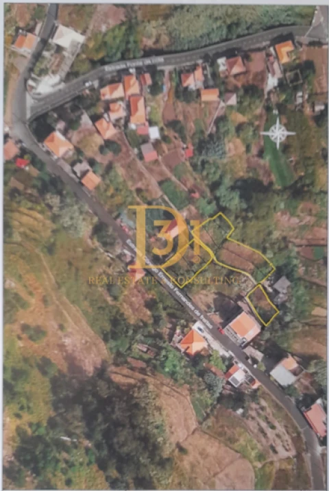 Terreno para Venda em São Vicente