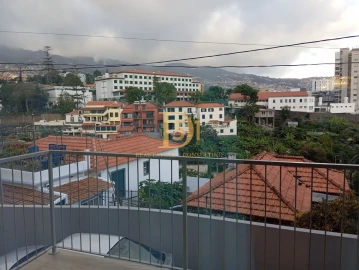 Apartamento T3 para Venda em São Martinho