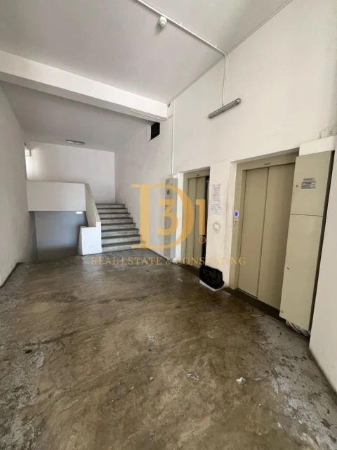 Garagem para Venda em Funchal (Santa Luzia)