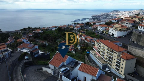 Moradia T3 para Venda em Funchal (Santa Maria Maior)