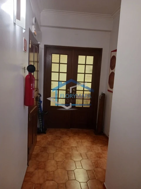 Apartamento T1 para Venda em Alcabideche