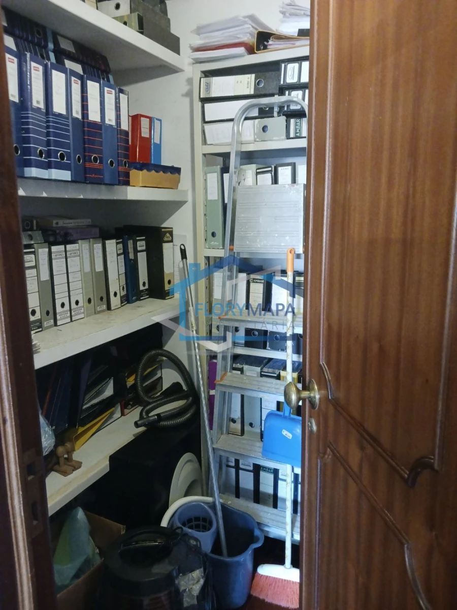 Apartamento T1 para Venda em Alcabideche Foto 12