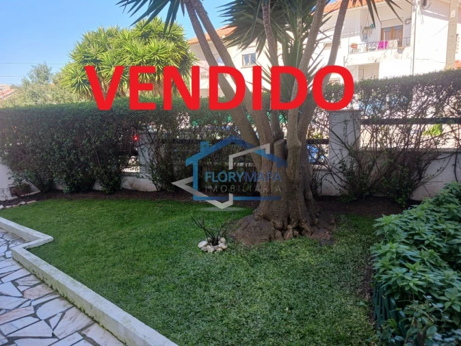 Apartamento T1 para Venda em Alcabideche