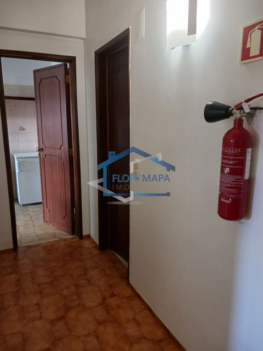 Apartamento T1 para Venda em Alcabideche Foto 16