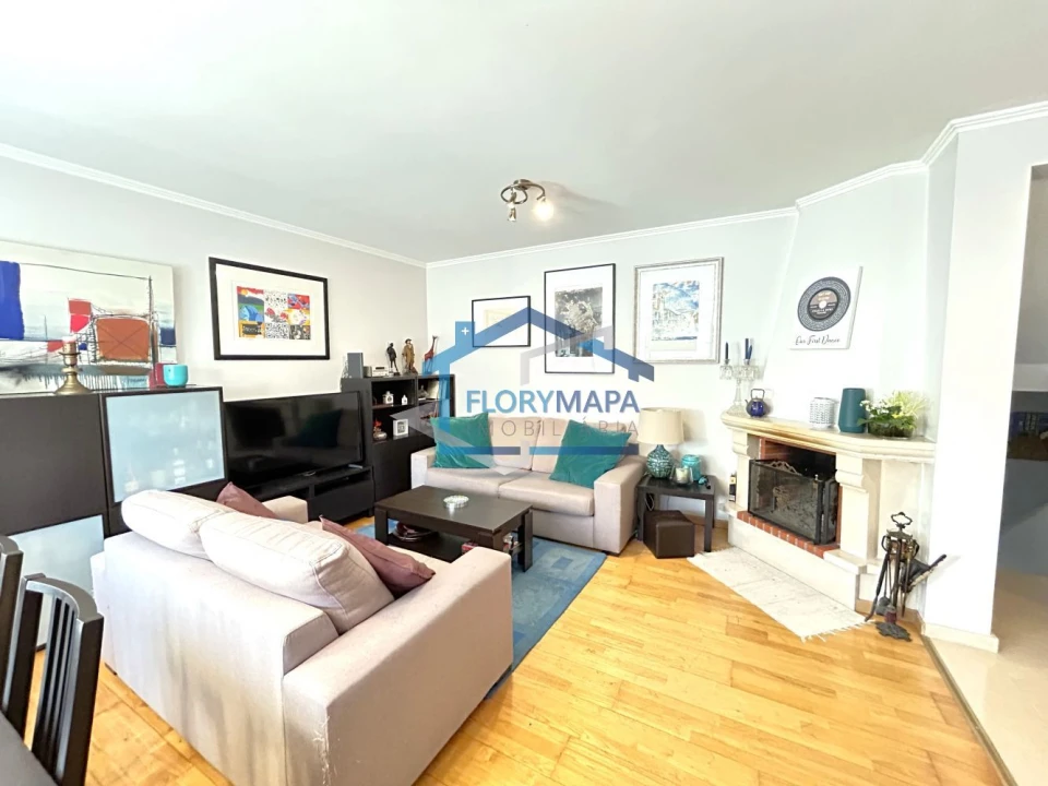 Moradia T3 para Venda em Cascais e Estoril Foto 1