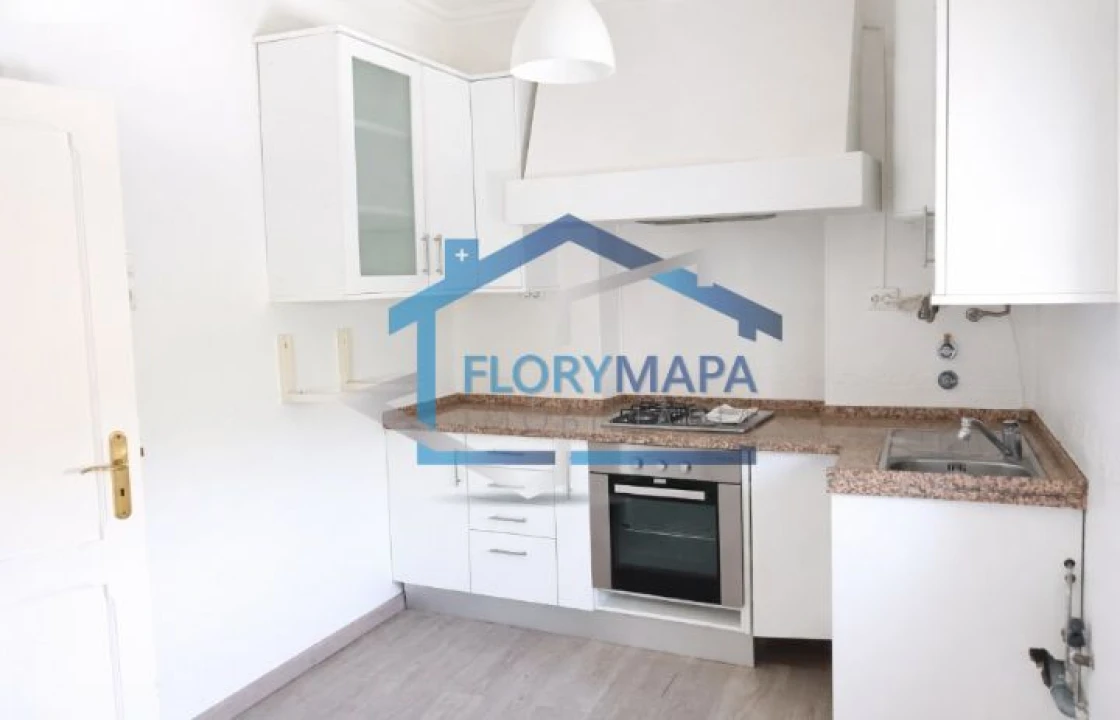 Apartamento T4 para Venda em Alcabideche Foto 1