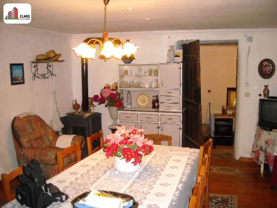 Moradia T3 para Venda em Podentes Foto 8