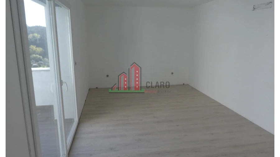 Moradia T5 para Venda em Antuzede e Vil de Matos