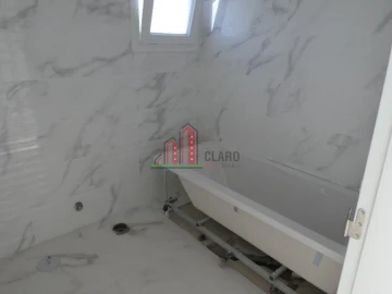 Moradia T5 para Venda em Antuzede e Vil de Matos