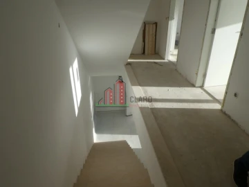 Moradia T5 para Venda em Antuzede e Vil de Matos