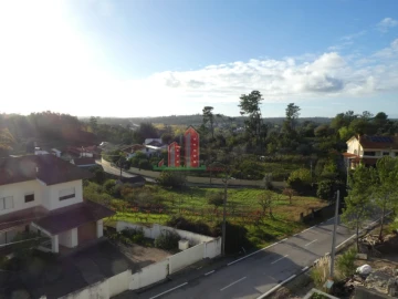 Moradia T5 para Venda em Antuzede e Vil de Matos
