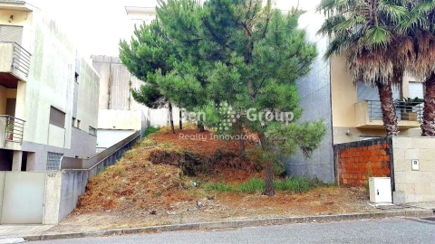 Terreno para Venda em Rio Tinto