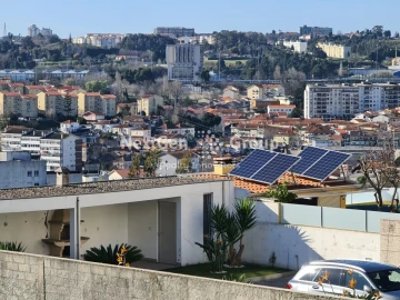 Terreno para Venda em Rio Tinto