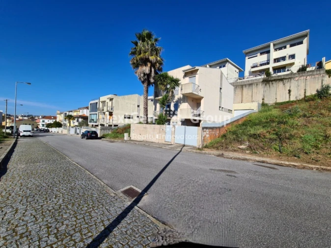 Terreno para Venda em Rio Tinto Foto 3