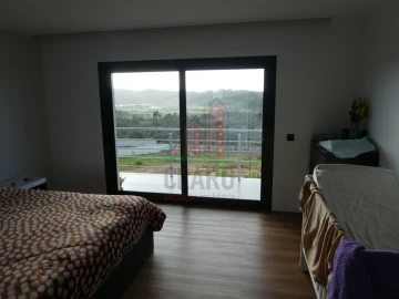 Moradia T6 para Venda em Alvorge