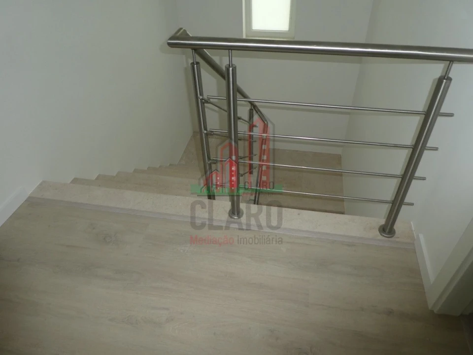 Moradia T3 para Venda em Arazede Foto 32