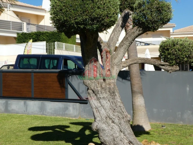 Moradia T4 para Venda em Albufeira e Olhos de Água Foto 47