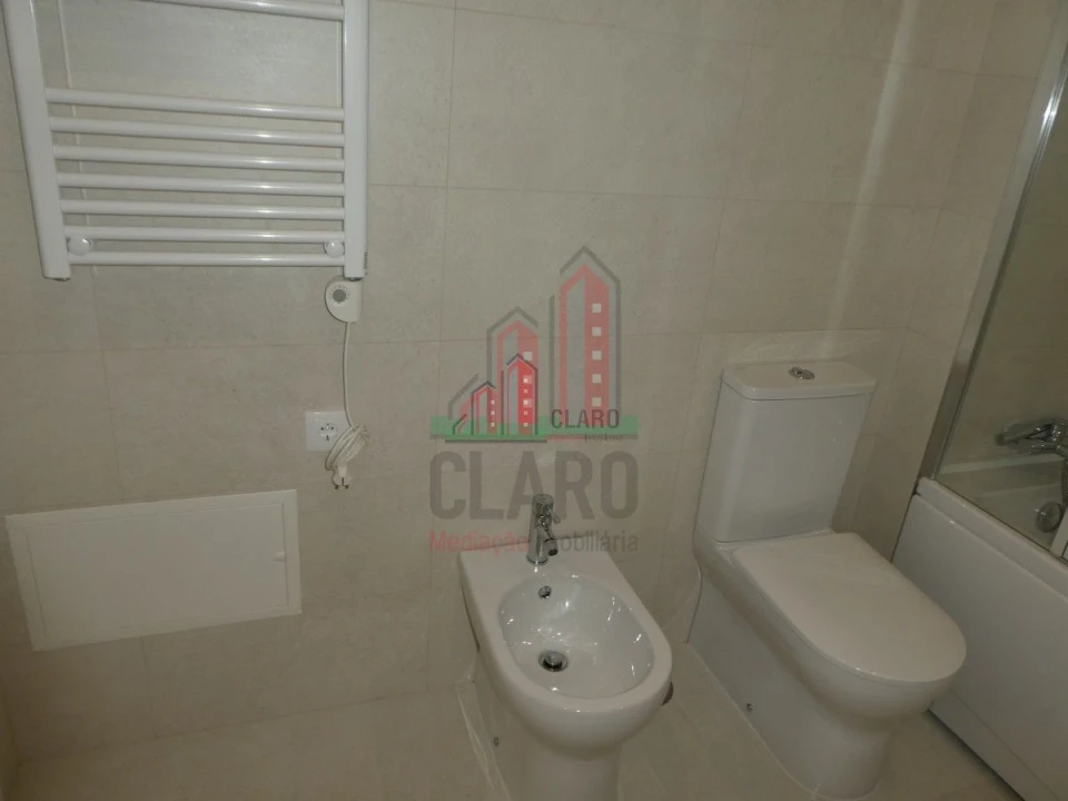 Apartamento T3 para Venda em Eiras e São Paulo de Frades Foto 13