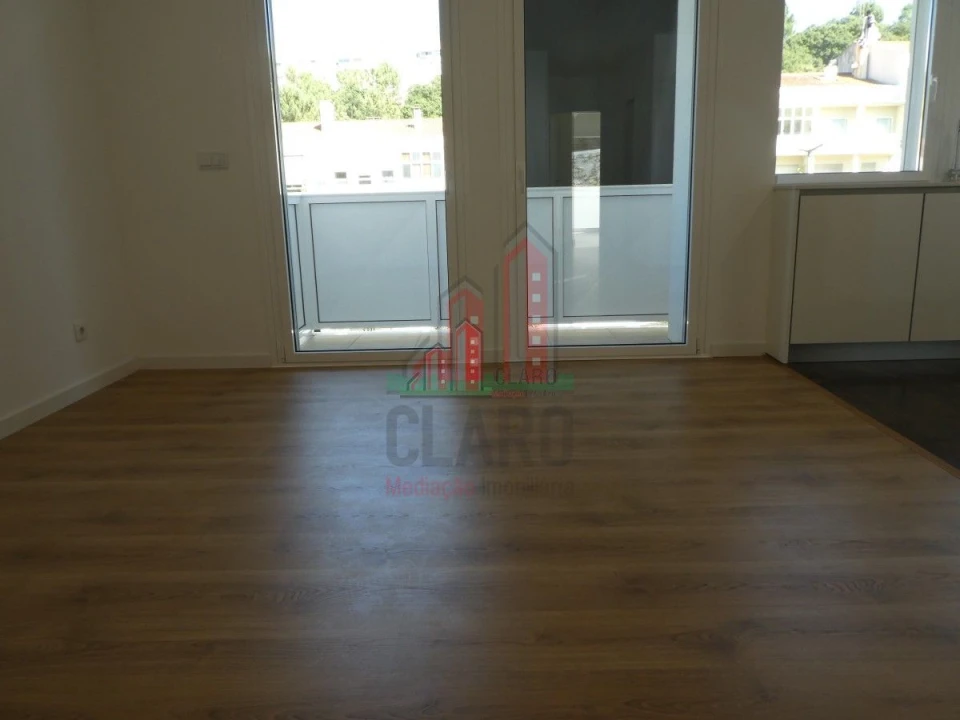 Apartamento T2 para Venda em Eiras e São Paulo de Frades Foto 8