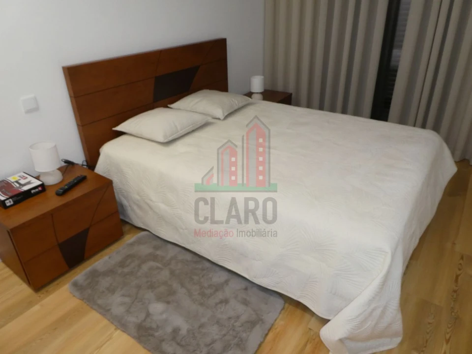 Apartamento T2 para Venda em Santo Antonio dos Olivais Foto 7