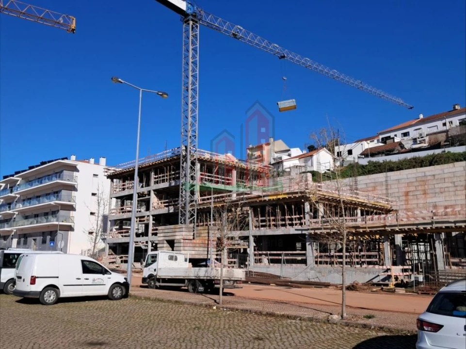 Apartamento T2 para Venda em Santo Antonio dos Olivais Foto 16