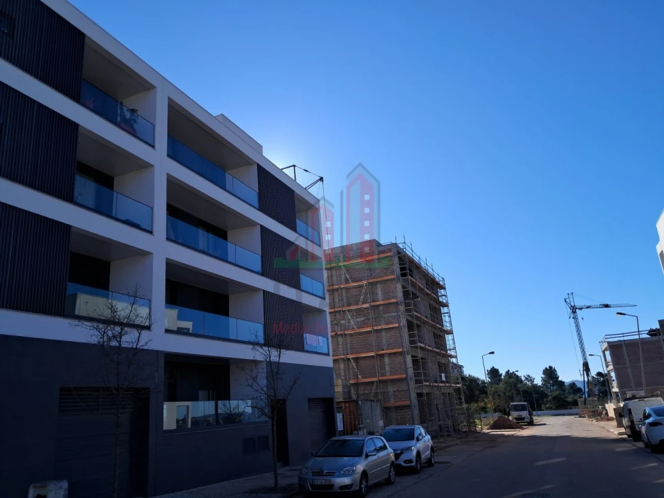 Apartamento T2 para Venda em Santo Antonio dos Olivais Foto 18