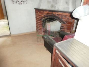 Moradia T7 para Venda em Zambujal