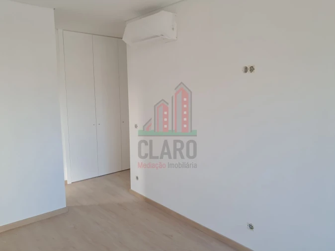 Apartamento T3 para Venda em Condeixa-A-Velha e Condeixa-A-Nova Foto 14