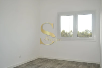 Apartamento T3 para Venda em Meirinhas