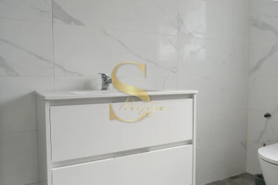 Apartamento T3 para Venda em Meirinhas